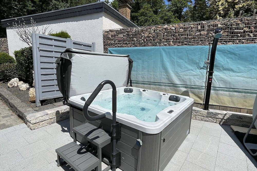 Mit  Sauna, Whirlpool und Kamin in Rheinböllen, Nahetal