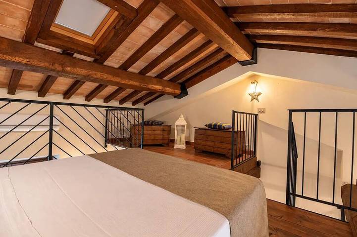 Ganze Wohnung, Il Perugino | Agriturismo mit überdachtem Patio in Paciano, Perugia Provinz