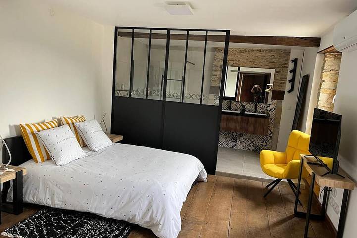 Chambre d’hôte pour 3 personnes à Vielleségure - 3