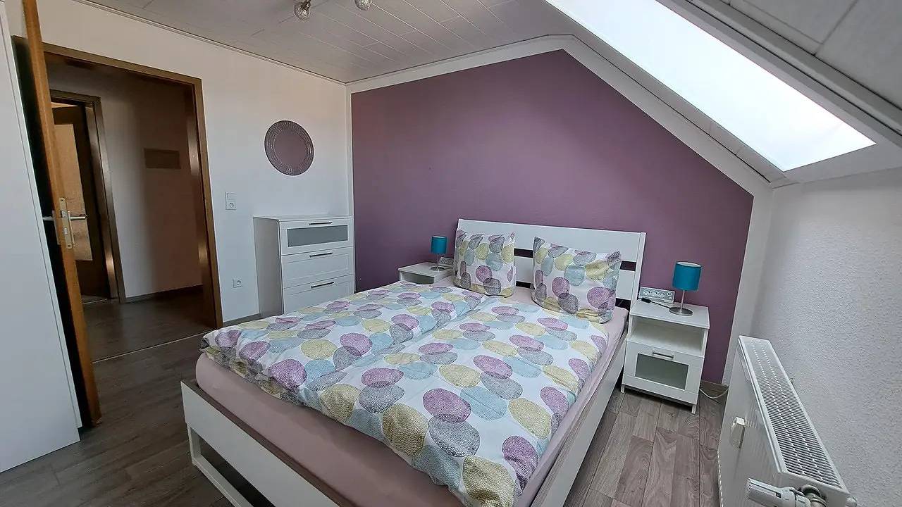 Ganze Ferienwohnung, Ferienwohnung für 4 Personen (86 m²) in Berg (Pfalz), Rheinebene