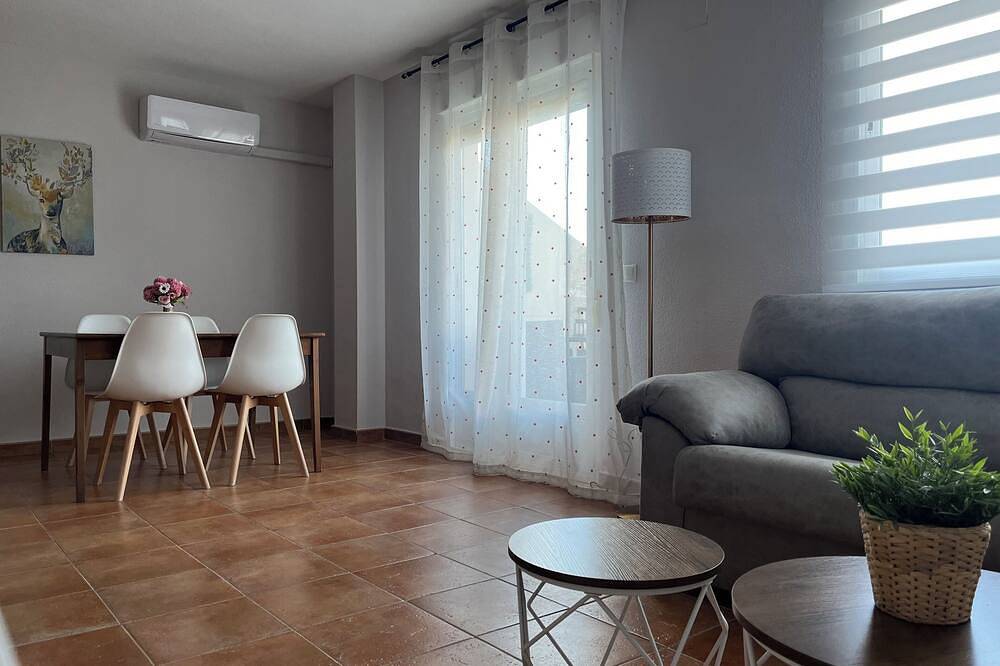 Entire apartment, Balcony of La Iruela I in La Iruela, Sierras de Cazorla and Segura Natural Park