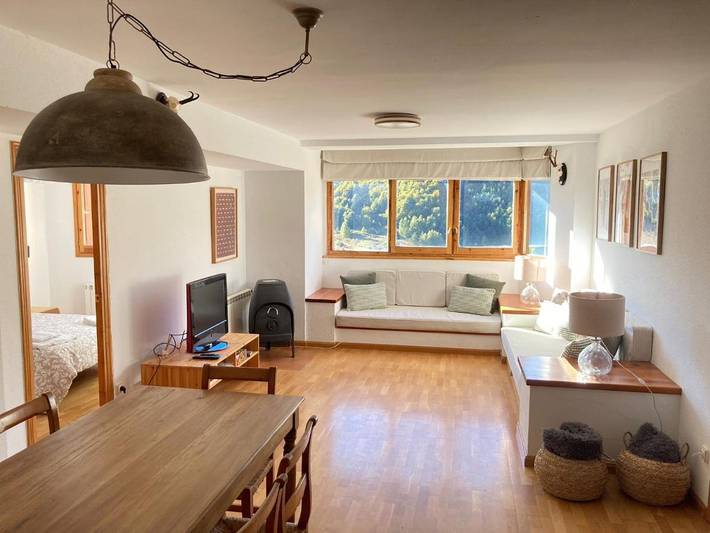 Gîte pour 5 personnes, avec Piscine et Vue dans Formigal - 2