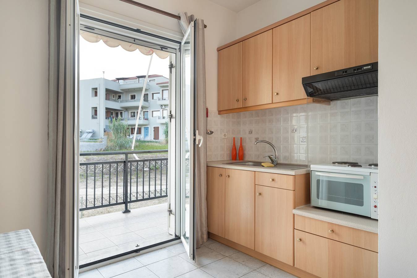 Entire apartment, Apartment 'Anna's House 4 Lixouri Kefalonia' with Sea View and Air Conditioning in Lixouri, Kefalonia