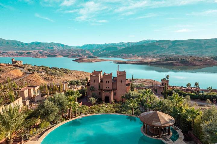 Hotel para 2 personas, con piscina y jardín - 1