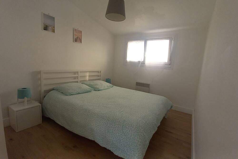 Entire apartment, T2 apartment 250 metres from the beach Balcony Sea View in Audierne, Côte de Cornouaille