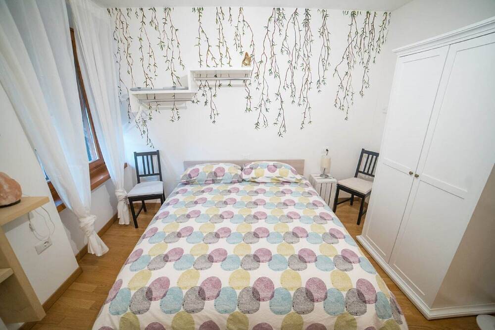 Ganze Wohnung, Trentino Apartment mit Sprudelbädern in Dro, Gardasee-Berge