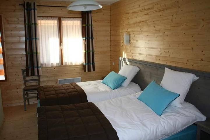 Gîte pour 5 personnes, avec piscine ainsi que sauna et jacuzzi, animaux acceptés à Prénovel - 2