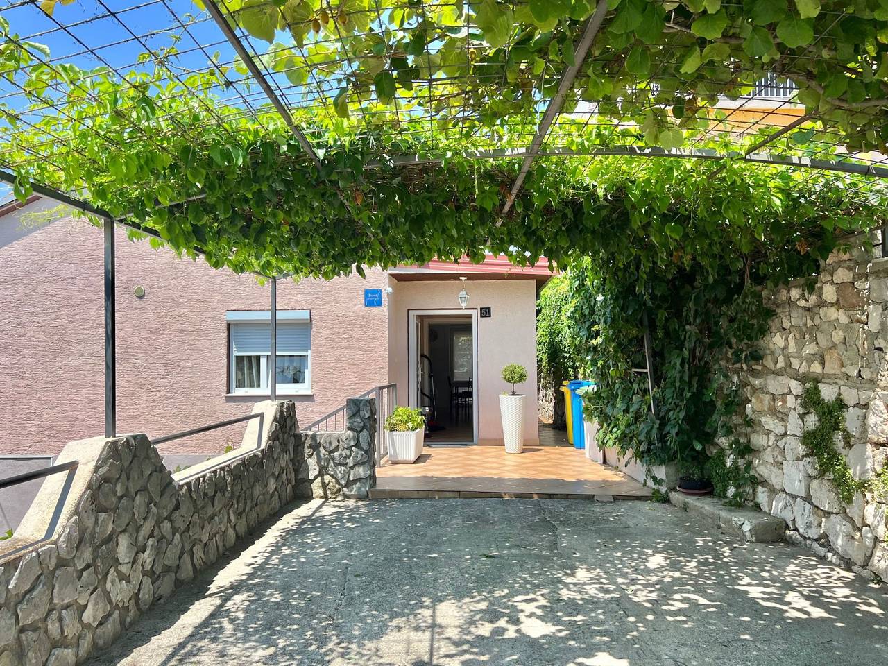 Appartamento vacanze a Kvarn a partire da 142€ a notte