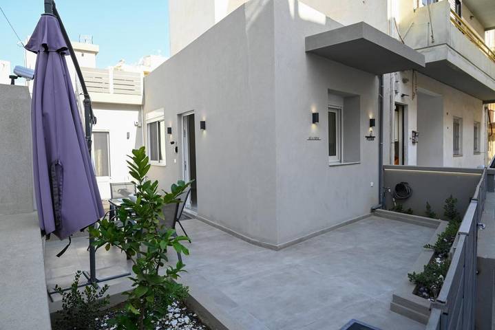 Villa for 3 people, with terrace in Heraklion