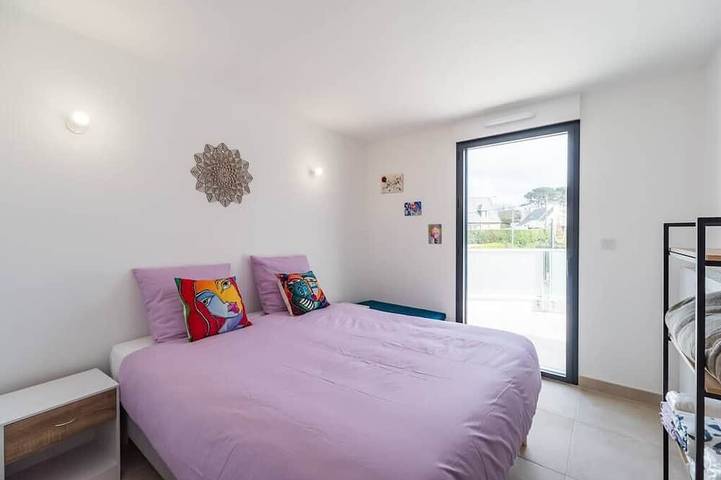 Gîte pour 6 personnes, avec balcon dans Plage Saint-Guirec - 2