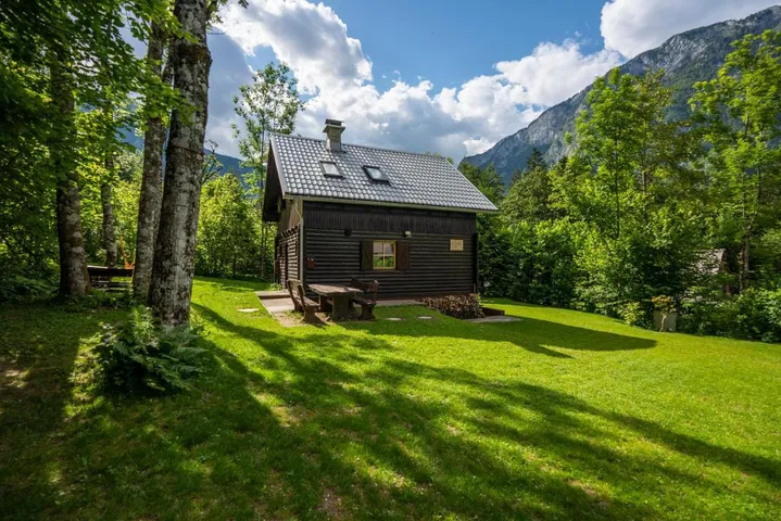 Chalet für 6 Personen, mit Ausblick und Garten - 1