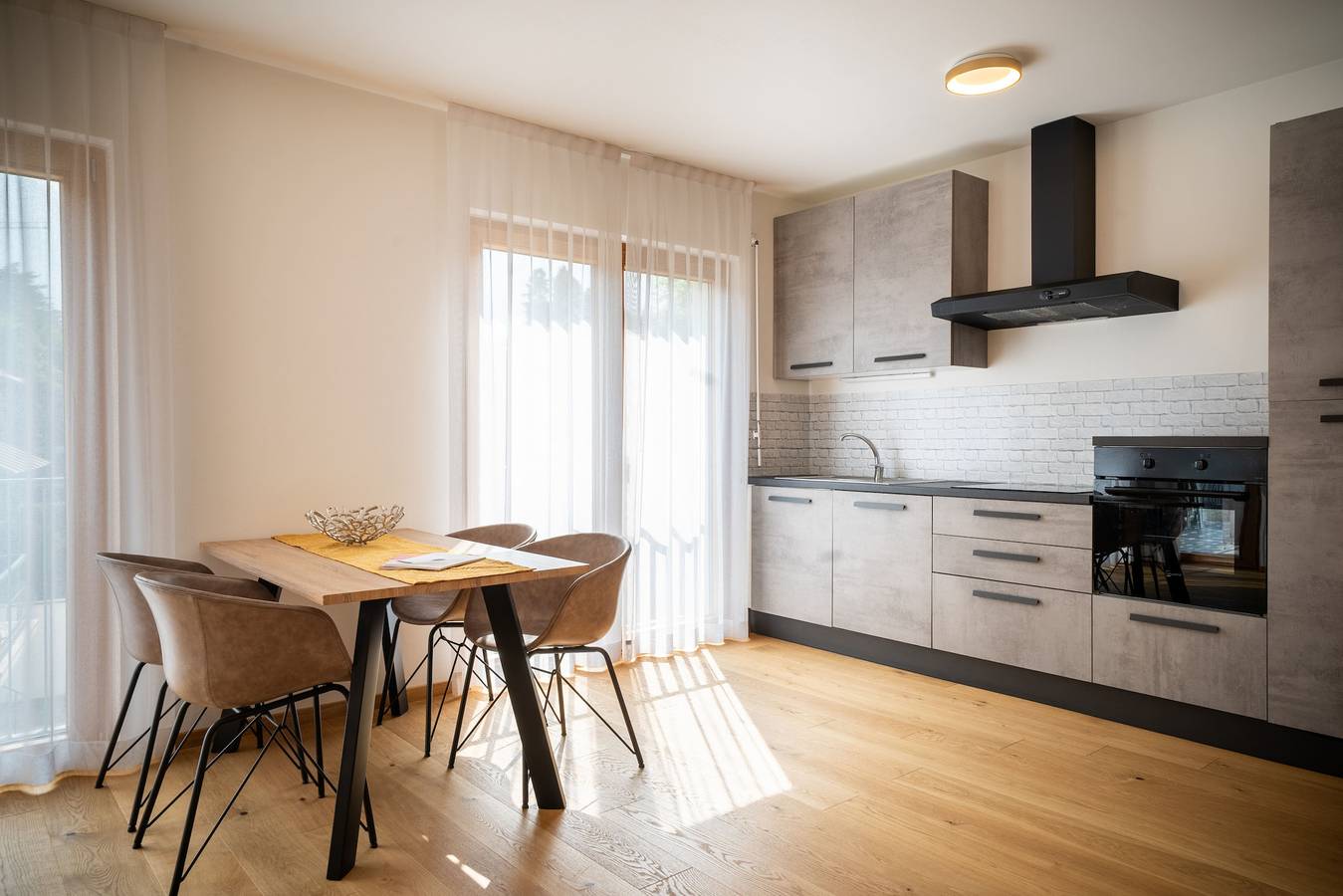 Entire apartment, 735 Apartment Julia I Villa Ehrenburg in Untermais, Merano