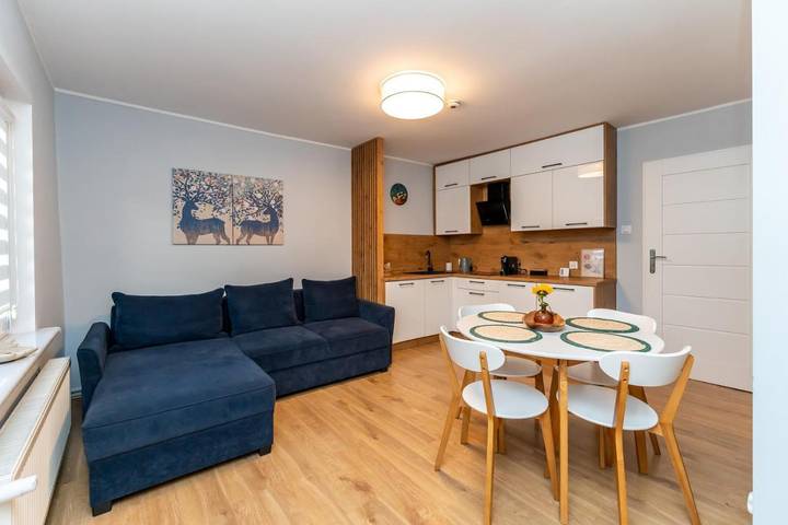 Apartament wakacyjny dla 6 osób w Szczawno-Zdrój