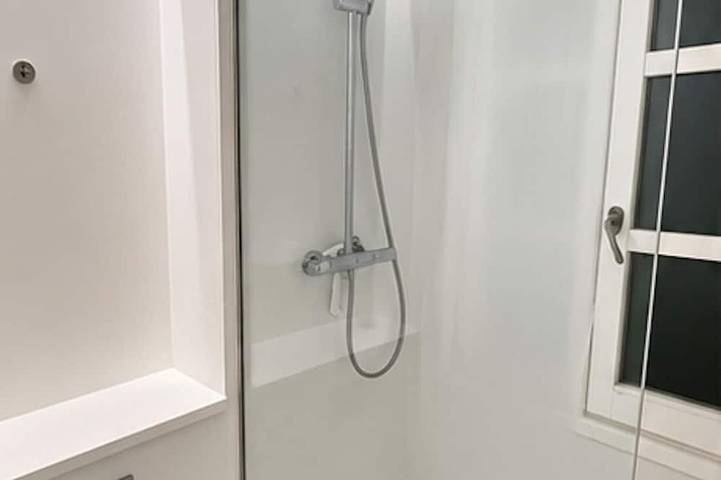 Ganze Wohnung, Designer apartment with 2bedroom +2bathroom+ 7balconies in heart of Barcelona in Barcelona Zentrum, Barcelona