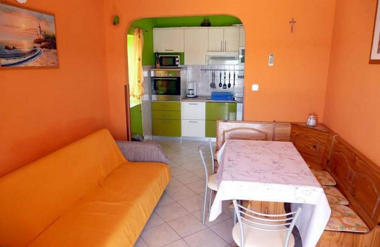 Entire apartment, Two bedroom apartment near beach Barbat, Rab A-22363-b in Kaštel (Barbat), Barbat na Rabu