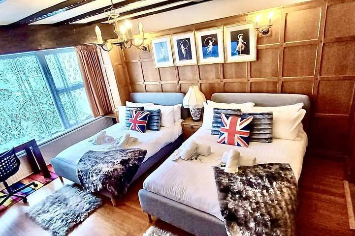 Holiday home for 14 people, with terrace and garden - 1