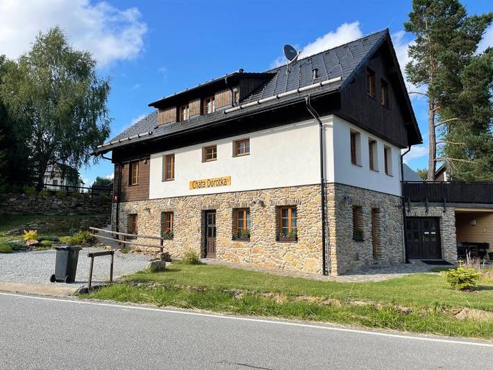 Hütte für 12 Personen, mit Sauna und Garten sowie Ausblick im Böhmerwald