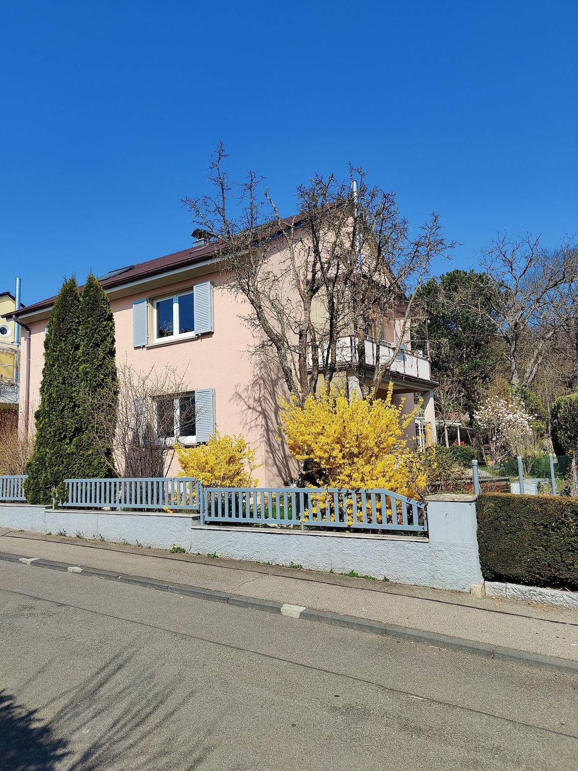 Ganze Ferienwohnung, Dreher's Fewo - 3 Zimmer Wohnung mit Küche und Bad sowie Terasse (71 qm) in Singen, Hegau