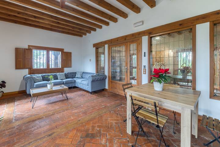 Casa rural para 15 personas, con balcón y jardín, Se admiten mascotas en Provincia de Segovia - 3