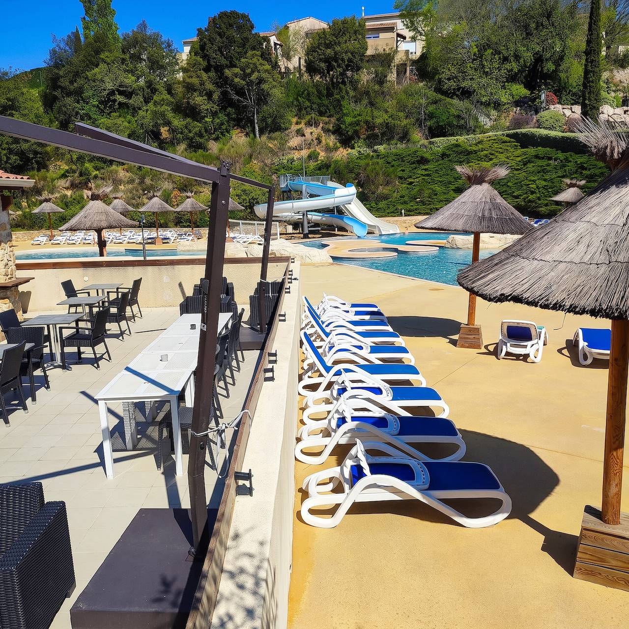 Maison charmante à Salavas avec piscine et jardin in Salavas, Ardèche