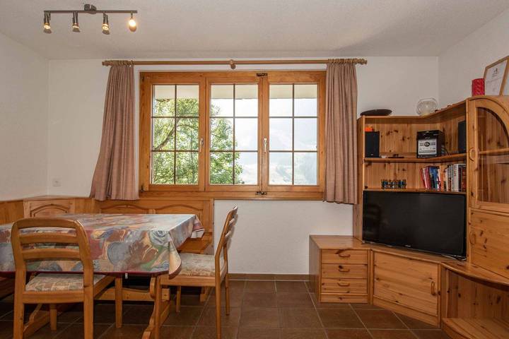 Ganze Wohnung, Gemütliche Ferienwohnung an ruhiger Lage, nahe dem Zentrum. in Adelboden, Frutigen - Lenk - Adelboden