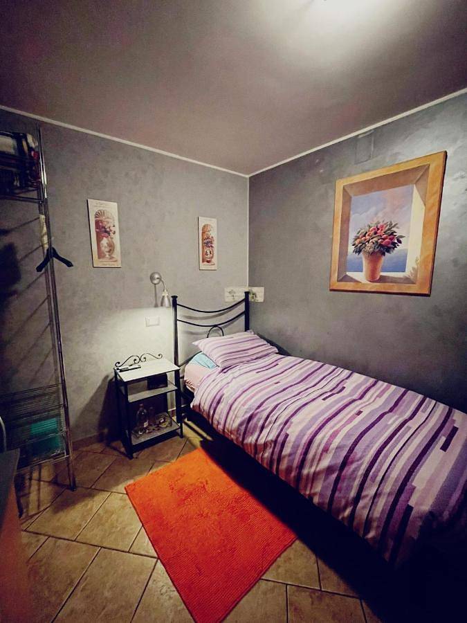 Double Room with Private Bathroom in Pratola Peligna, Province de l'Aquila