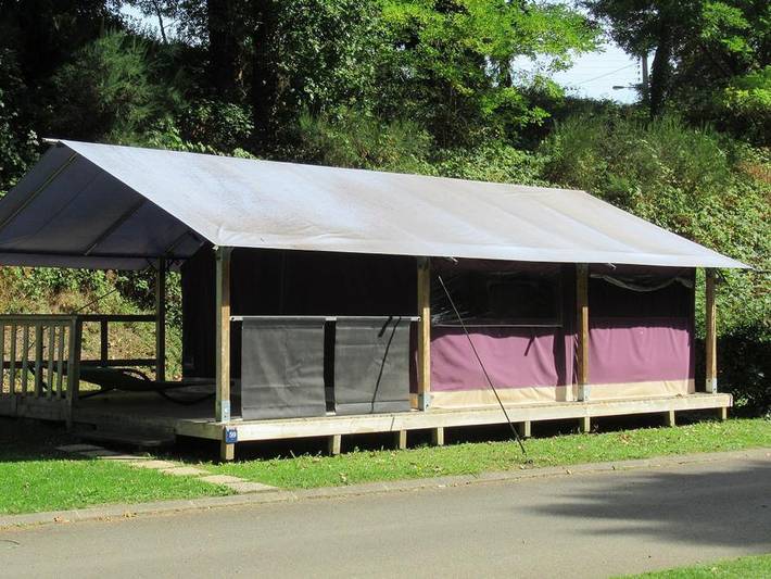 Tente pour 5 personnes, avec bassin pour enfant en Cotes-d'Armor - 2