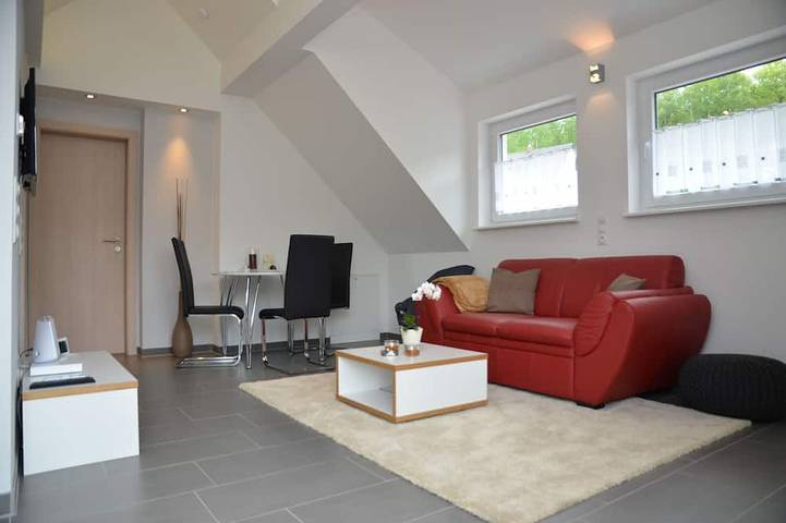 Ferienwohnung für 3 Personen, mit Balkon und Garten