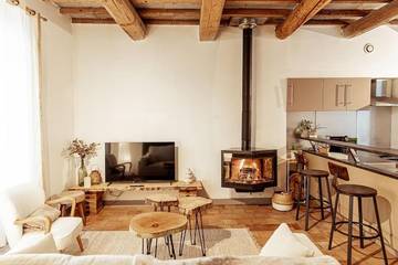 Gîte pour 6 personnes, avec jacuzzi et jardin à Barbentane