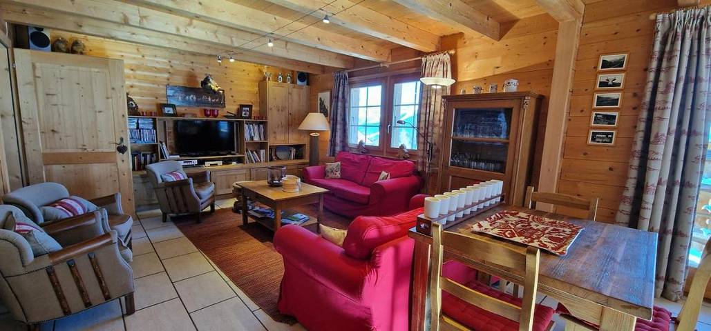 Gîte pour 14 personnes, avec vue et jardin dans Champoussin - 4