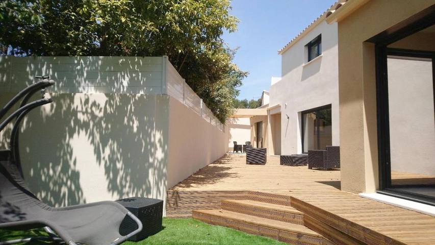 Location de vacances pour 2 personnes, avec jardin et jacuzzi à Gallargues-le-Montueux - 2