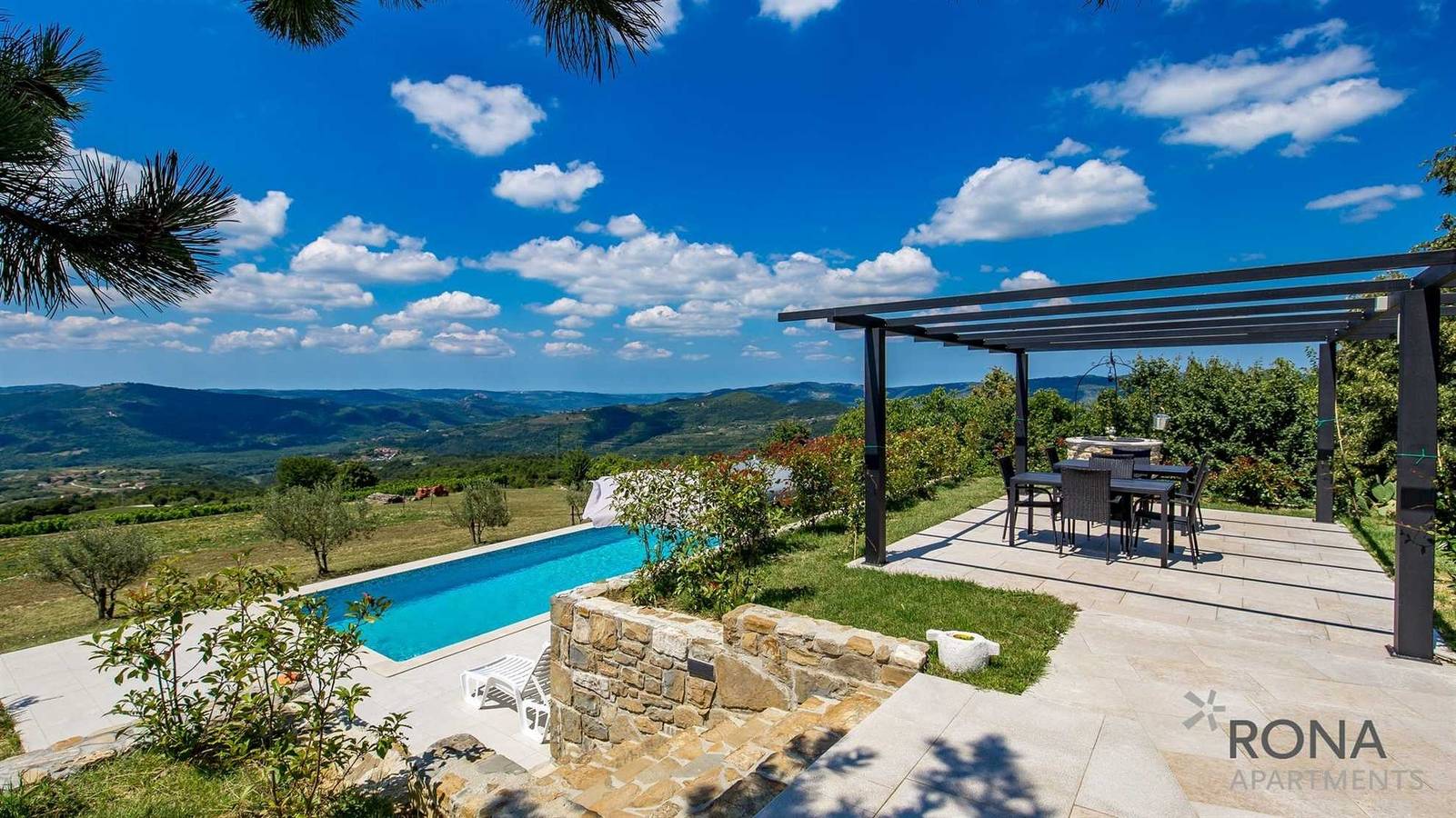 Ganze Wohnung, Rona Mea Vista Zimmer 4 in Buzet, Zentralistrien