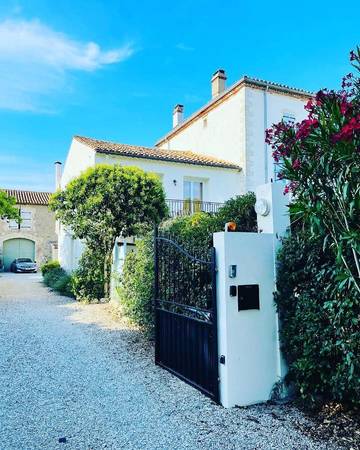 Gîte pour 6 personnes, avec vue ainsi que jardin et piscine à Saint-Nazaire-d'Aude