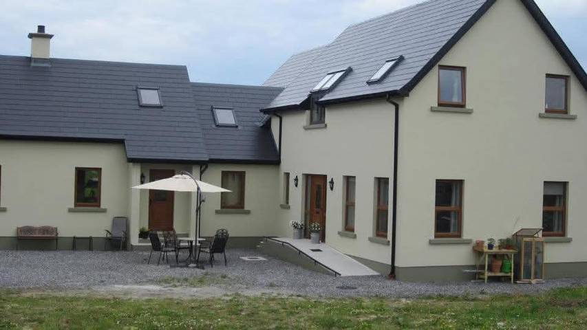 B&b for 4 people, with Terrace and Garden as well as View in County Donegal