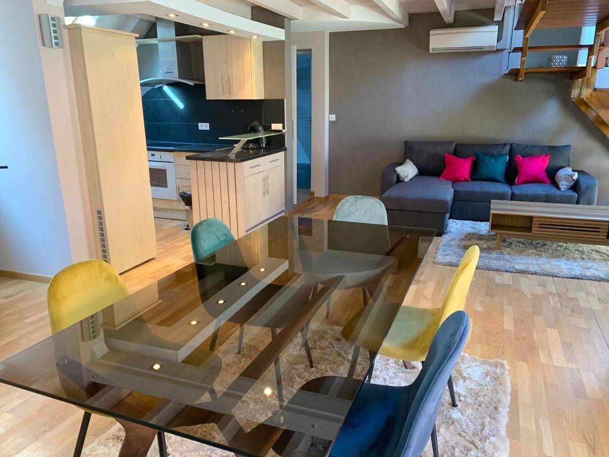 Appartement entier, Appart Le Coucou in Saint-Hippolyte, Parc naturel régional des Ballons des Vosges