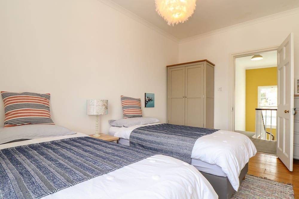 The Water House, family friendly, with open fire in Falmouth in Falmouth (Cornwall), Südwestengland