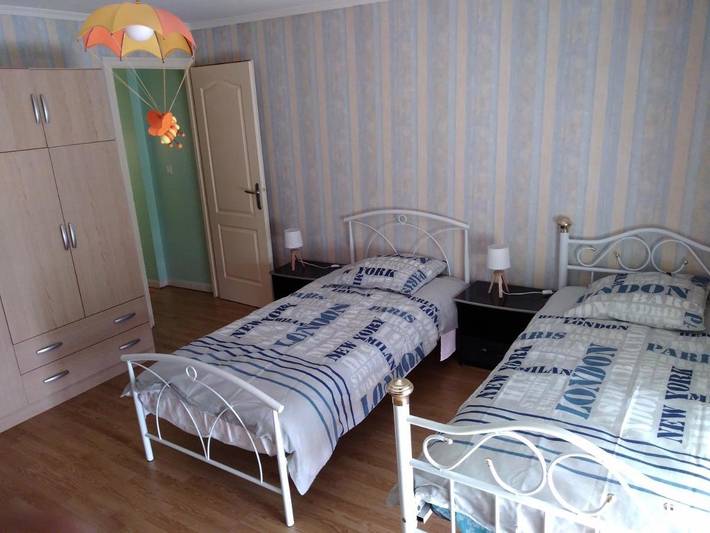 Gîte pour 10 personnes, avec vue et balcon, animaux acceptés à Saint-Claude (Jura) - 4