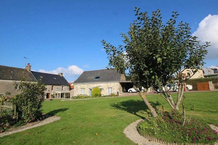 Gîte pour 4 personnes, avec Terrasse ainsi que Jardin et Sauna à Baubigny