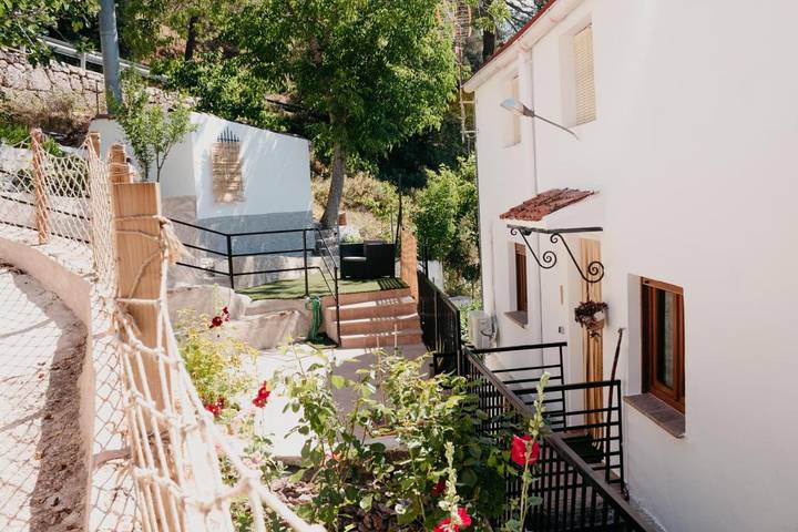 Casa rural para 5 personas, con Balcón y Terraza además de Jardín y Vistas en Riopar (rio Mundo) - 4