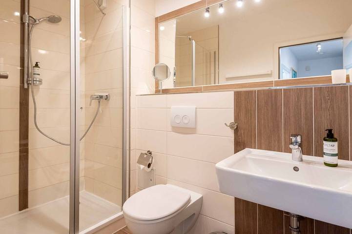 Ganze Wohnung, Stilvolle 3-Zimmer Ferienwohnung mit ca. 81 m², für bis zu 4 Personen. in Wenningstedt, Sylt
