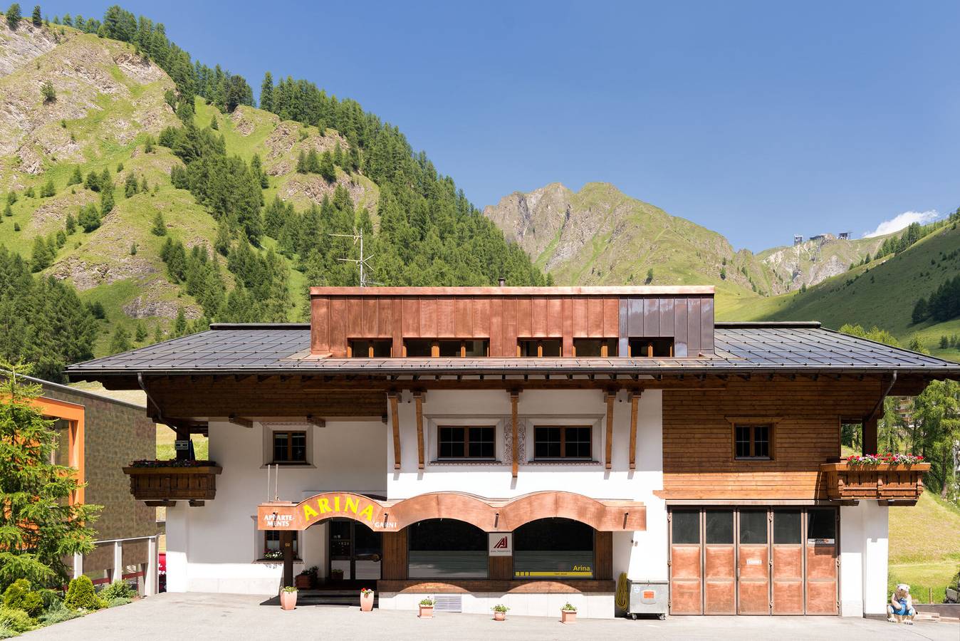 Geheel vakantieappartement, Ferienwohnung Haus Arina - Arnika, Nr. 14 in Ravaisch, Samnaun