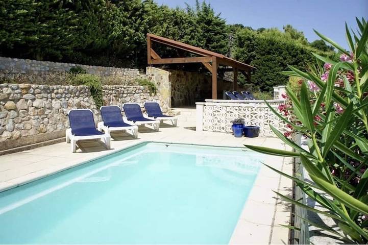 Villa for 8 people, with garden - 1