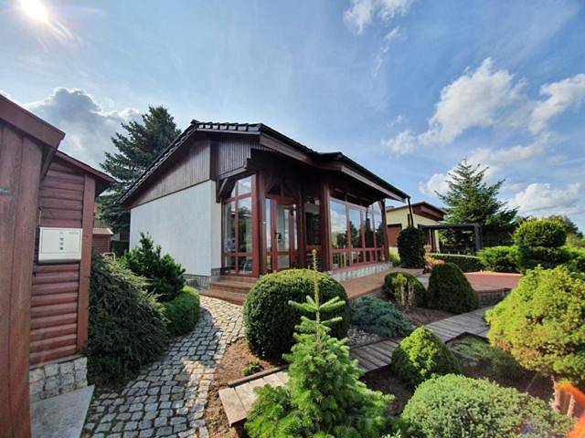 Ferienhaus für 3 Personen, mit Seeblick und Garten sowie Ausblick in Uckermark