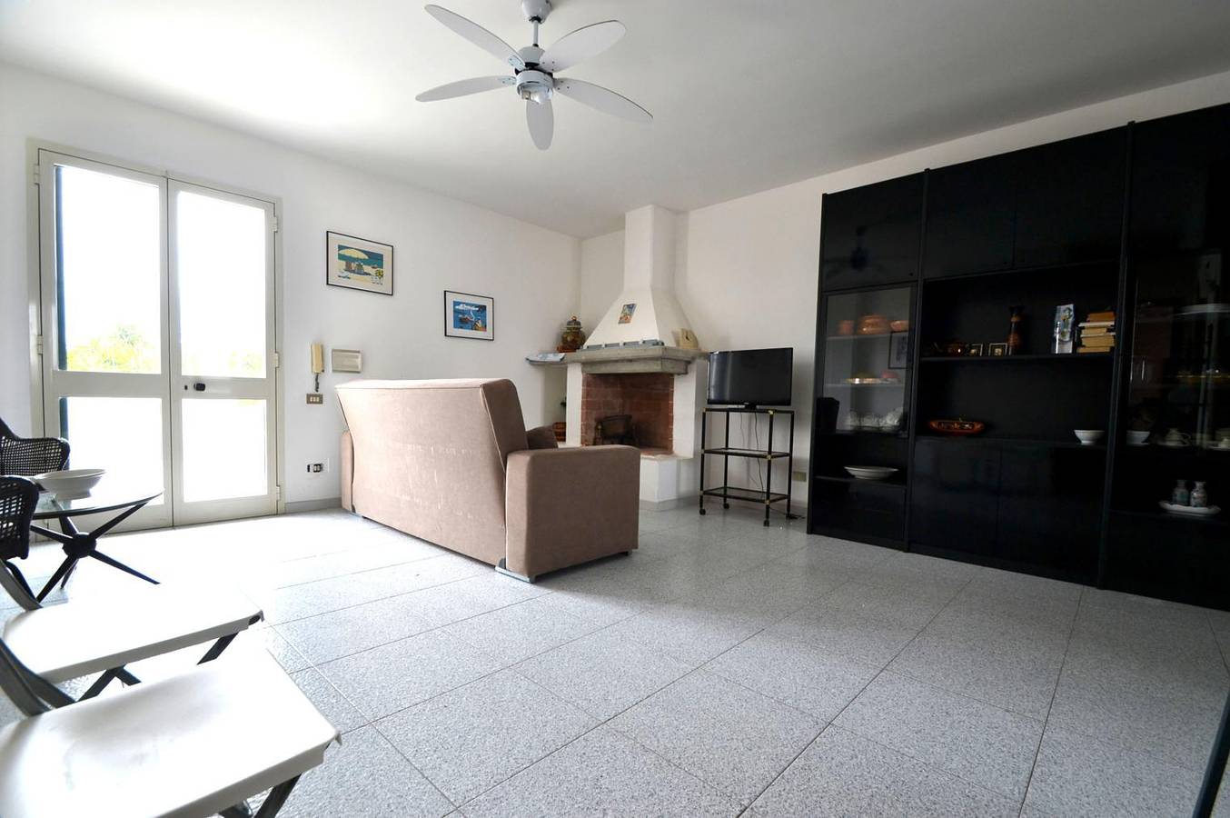 Ganze Wohnung, Bezauberndes Ferienhaus "Ll17" nahe dem Strand mit Terrasse in San Foca, Lecce Provinz