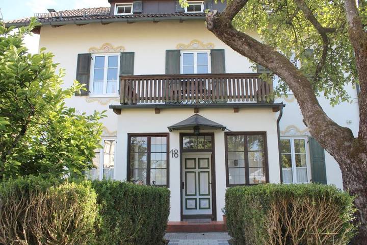 Ferienwohnung für 2 Personen, mit Ausblick und Garten in Kochel am See - 2