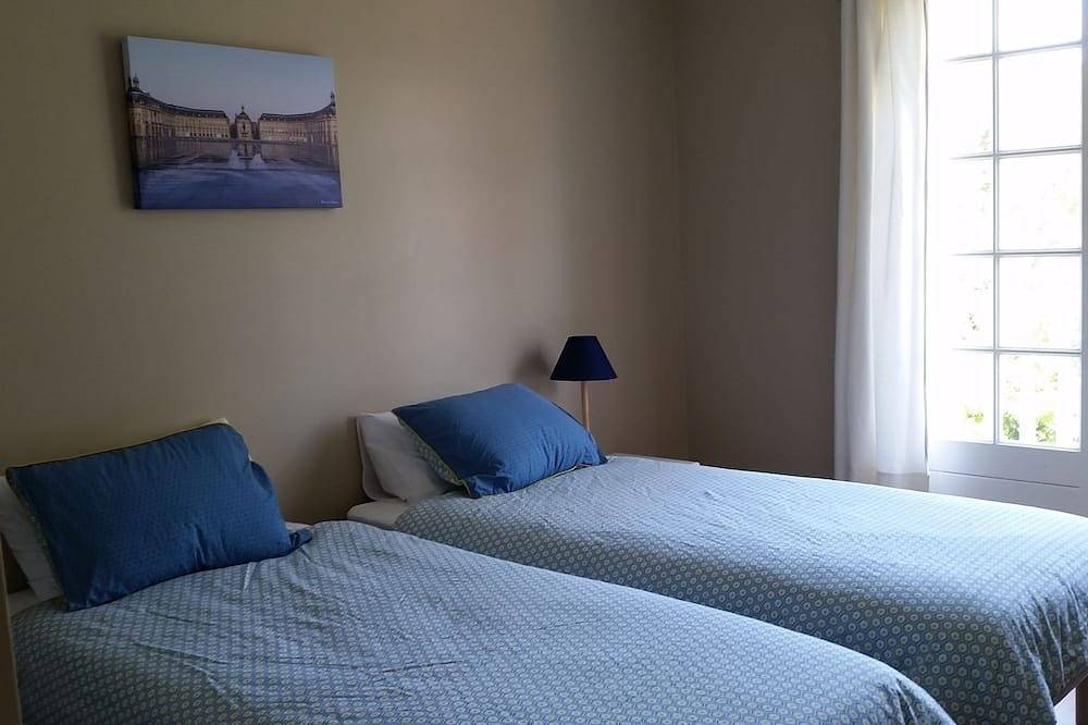 Villa Pyla 10 Pers. in den Kiefern mit Pool und Garten in Pyla-sur-Mer, La Teste-de-Buch