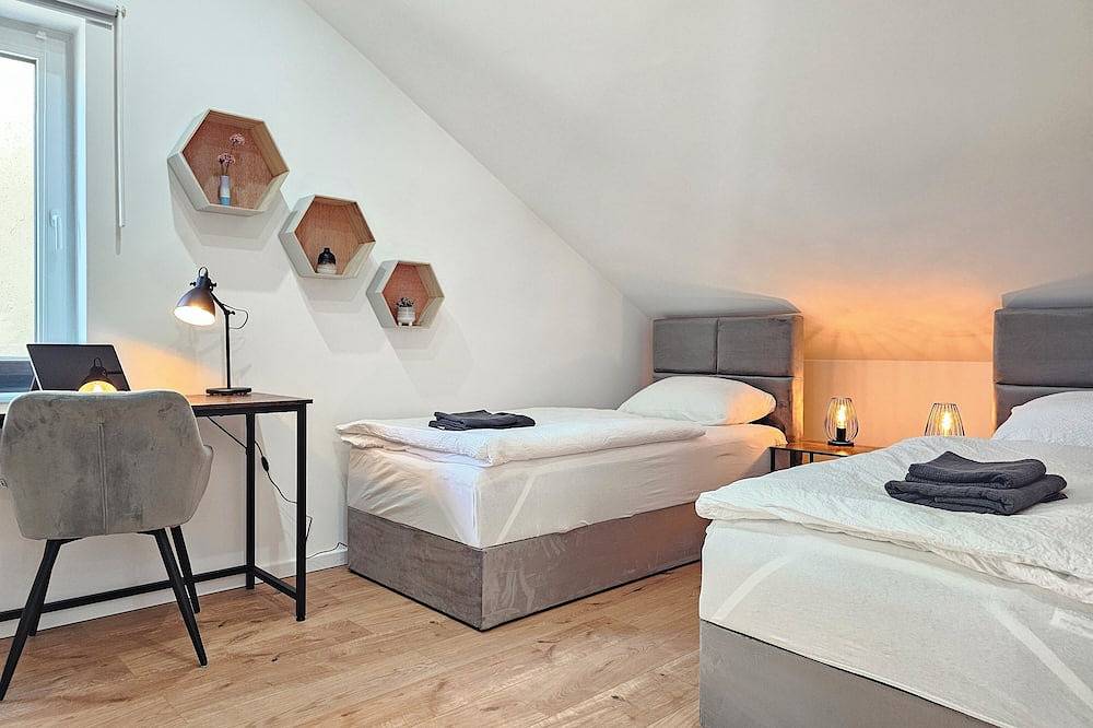 Ganze Wohnung, Amethyst - Direkt am Schloss, Terrasse, Switch & Stream in Montabaur, Lahn-Taunus