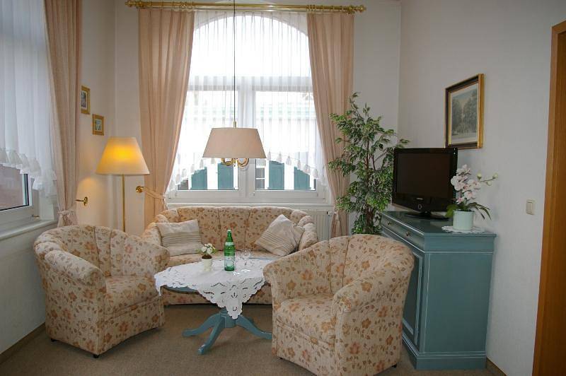 Ganze Ferienwohnung, Appartement/Fewo, Dusche und Bad, Wc (buchbar) in Bad Pyrmont, Weserbergland