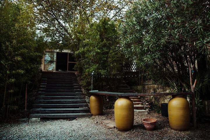 Location de vacances pour 18 personnes, avec terrasse et piscine à Roullens - 3