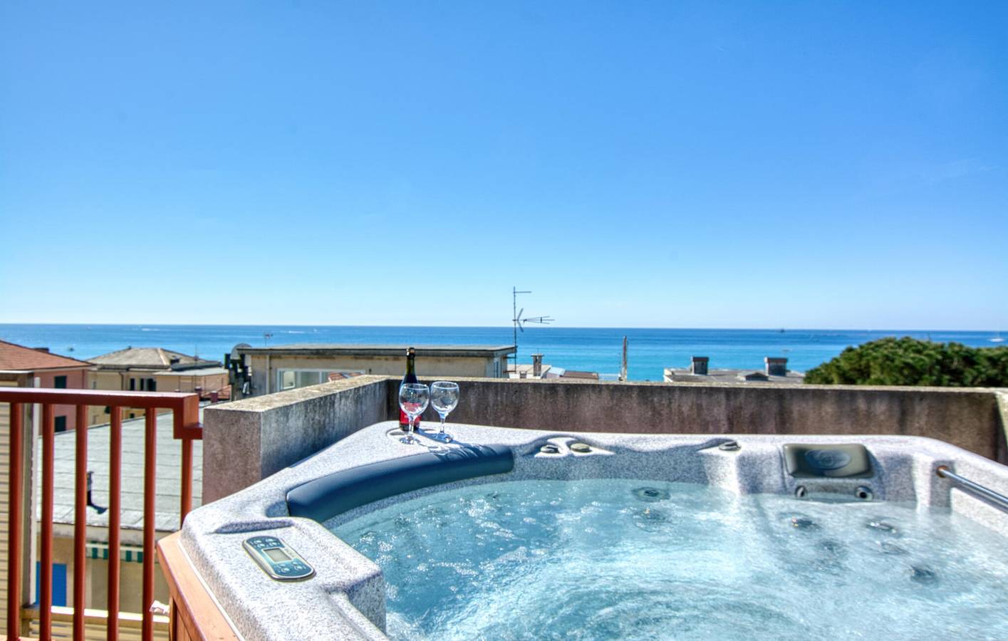 Appartamento intero, Appartamento vista mare con parcheggio e terrazza in Lavagna, Comune di Lavagna